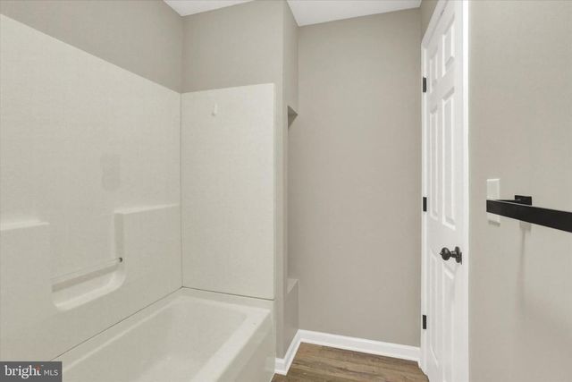 254 W MAPLE ST, York, PA 17401