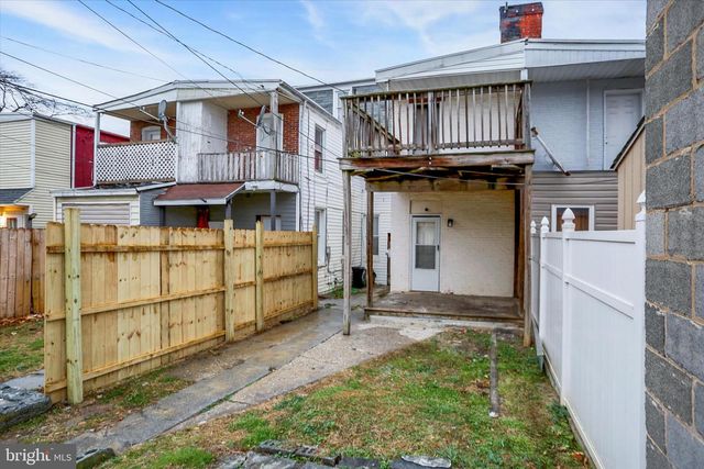 254 W MAPLE ST, York, PA 17401