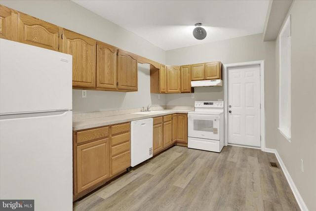 254 W MAPLE ST, York, PA 17401