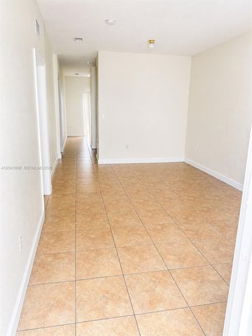 1656 SE 29th Ct 105, Homestead, FL 33035