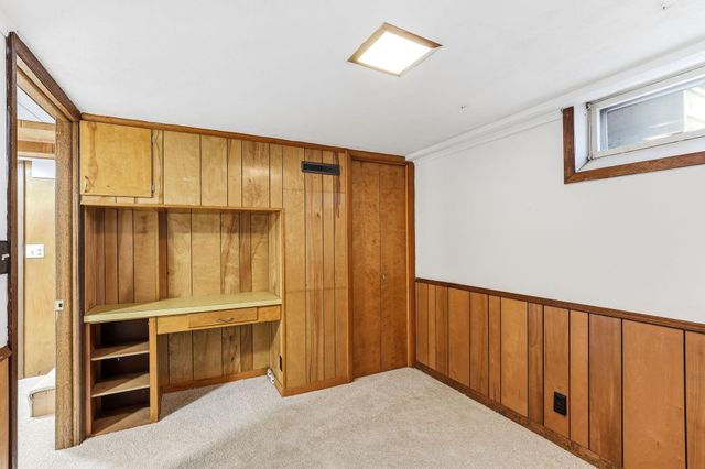 8933 Wally Drive, Golden Valley, MN 55427