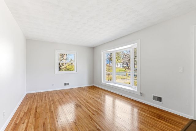 8933 Wally Drive, Golden Valley, MN 55427