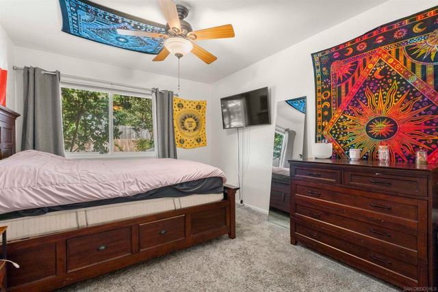 489 La Costa Ave., Encinitas, CA 92024