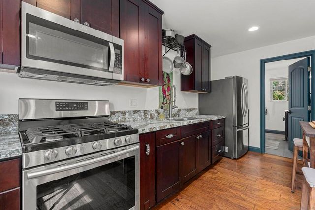 489 La Costa Ave., Encinitas, CA 92024