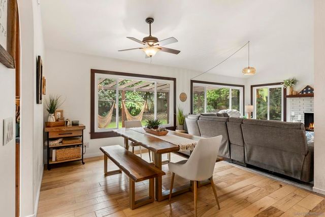 489 La Costa Ave., Encinitas, CA 92024