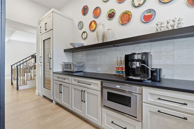 9433 Sagrada Park, Fort Worth, TX 76126