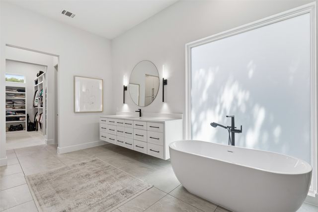 9433 Sagrada Park, Fort Worth, TX 76126