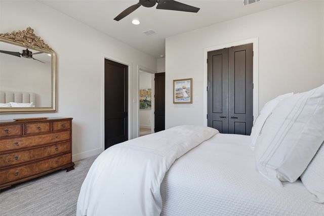 9433 Sagrada Park, Fort Worth, TX 76126