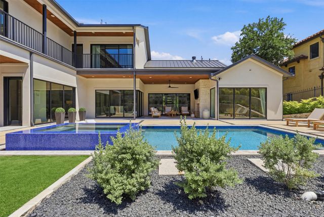 9433 Sagrada Park, Fort Worth, TX 76126