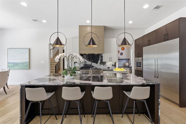 9433 Sagrada Park, Fort Worth, TX 76126