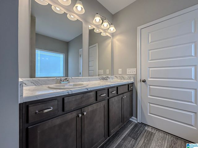 1645 STERLING GROVE DRIVE, Margaret, AL 35120