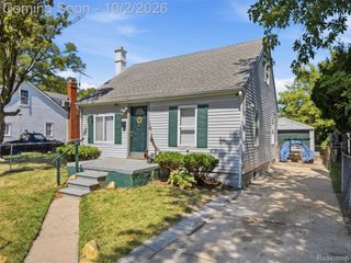 6811 Toepfer Road, Warren, MI 48091
