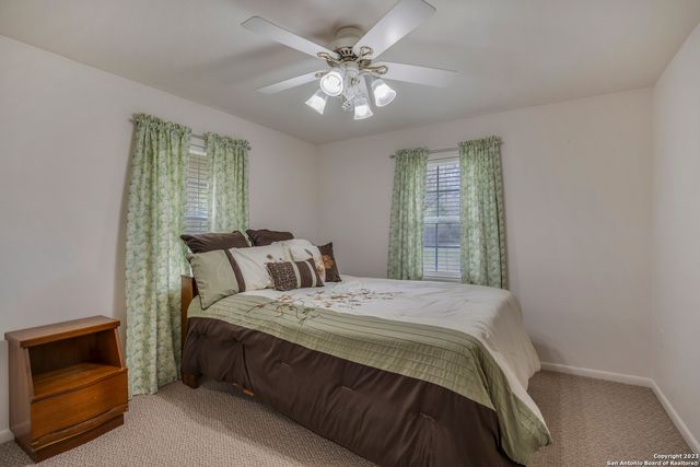 121-B Bartel Rd, Comfort, TX 78013