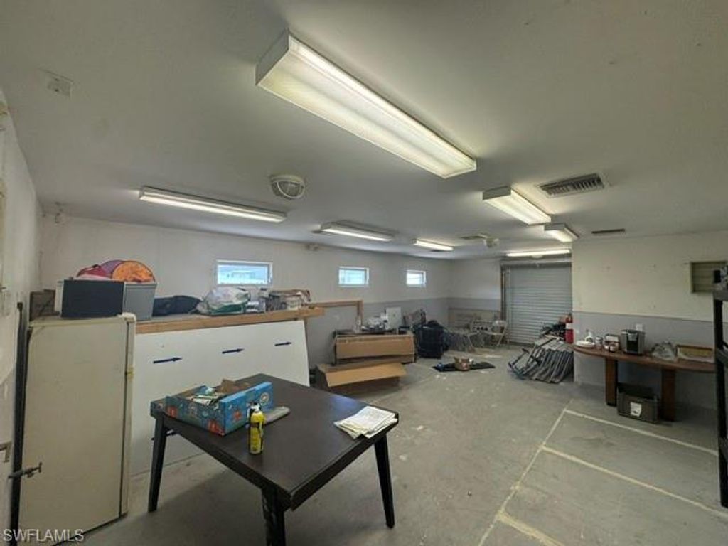 7200 Bucks LN, FORT MYERS, FL 33912 — photo 4