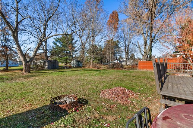 64 Maple Ln, Ontario, OH 44906