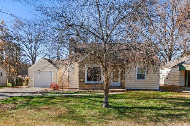 64 Maple Ln, Ontario, OH 44906