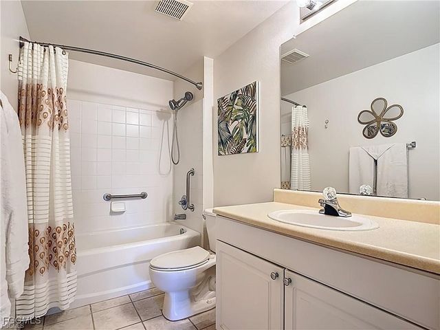 15630 Ocean Walk CIR 102, Fort Myers, FL 33908