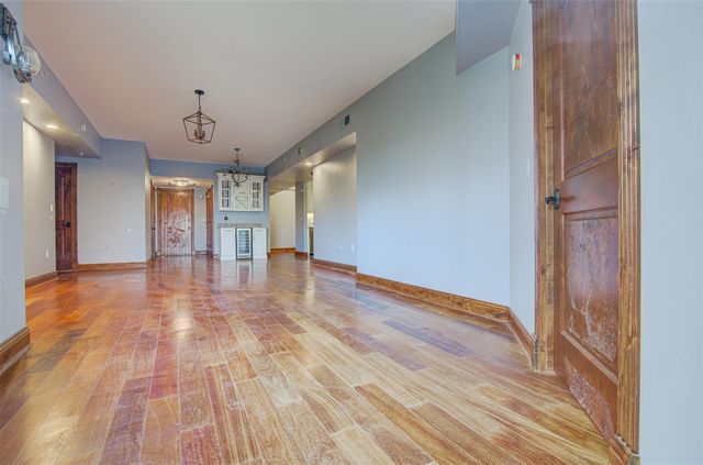 54 Rainey ST 706, Austin, TX 78701