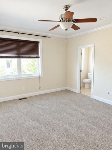 4700 SMICK ST, Philadelphia, PA 19127