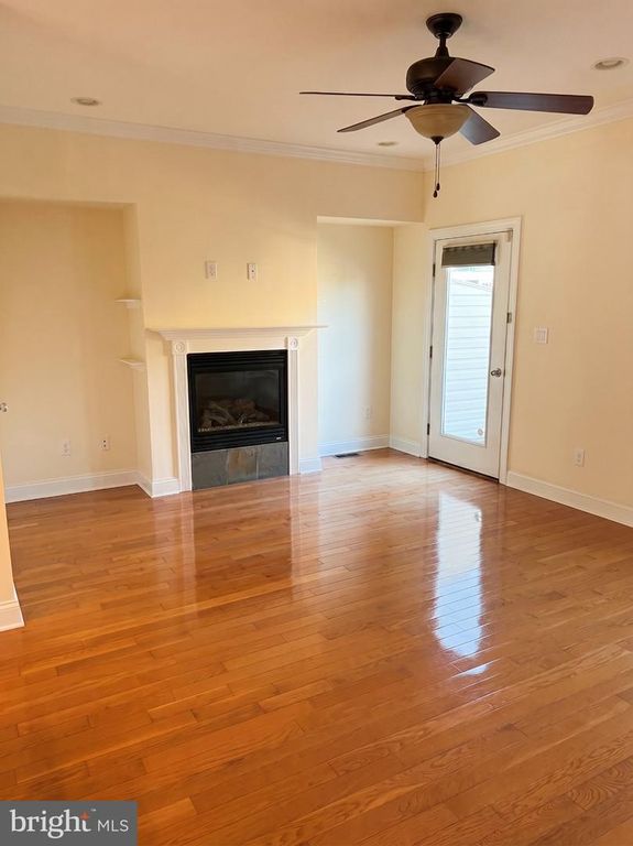4700 SMICK ST, PHILADELPHIA, PA 19127 — photo 2