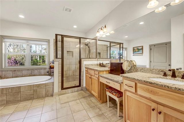 2406 Winterview Ridge, Gainesville, GA 30506