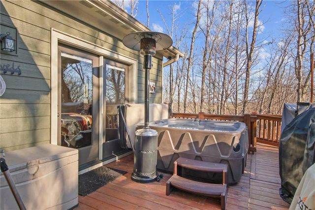 2406 Winterview Ridge, Gainesville, GA 30506