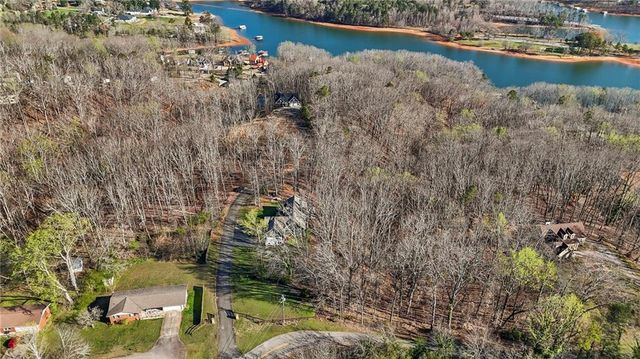 2406 Winterview Ridge, Gainesville, GA 30506