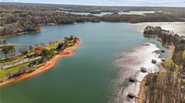 2406 Winterview Ridge, Gainesville, GA 30506