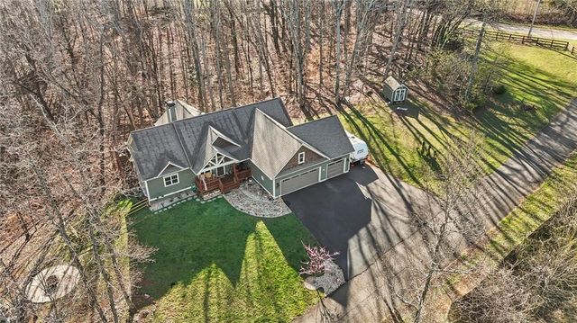 2406 Winterview Ridge, Gainesville, GA 30506