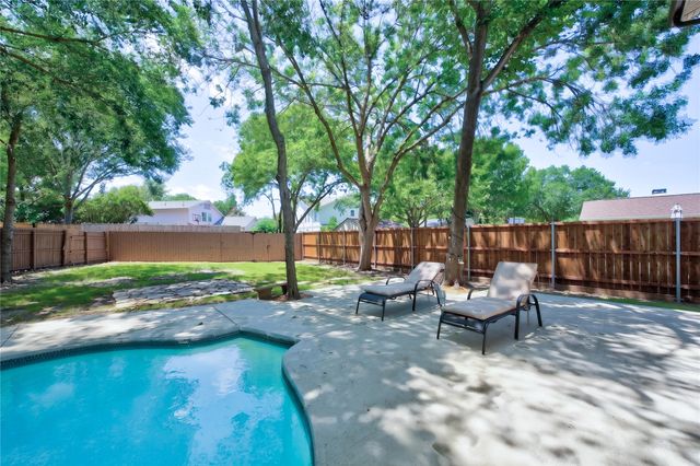 3 Merrie Circle, Richardson, TX 75081