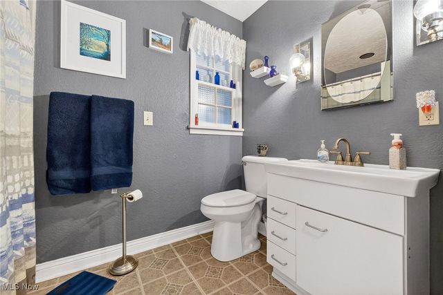 13149 Gar Highway, Chardon, OH 44024