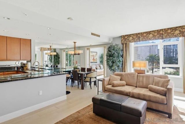 1199 Pacific Hwy 405, San Diego, CA 92101