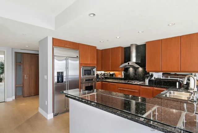 1199 Pacific Hwy 405, San Diego, CA 92101