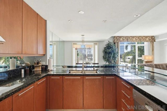 1199 Pacific Hwy 405, San Diego, CA 92101