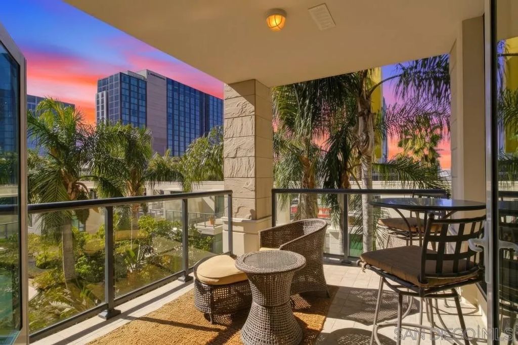 1199 Pacific Hwy 405, San Diego, CA 92101