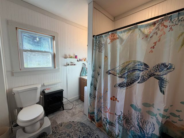 17 Pappas Road, Claremont, NH 03743