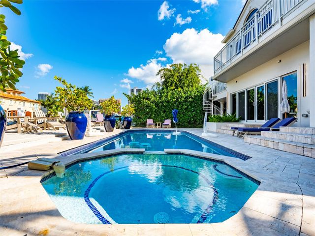 2615 E Las Olas Boulevard, Fort Lauderdale, FL 33301