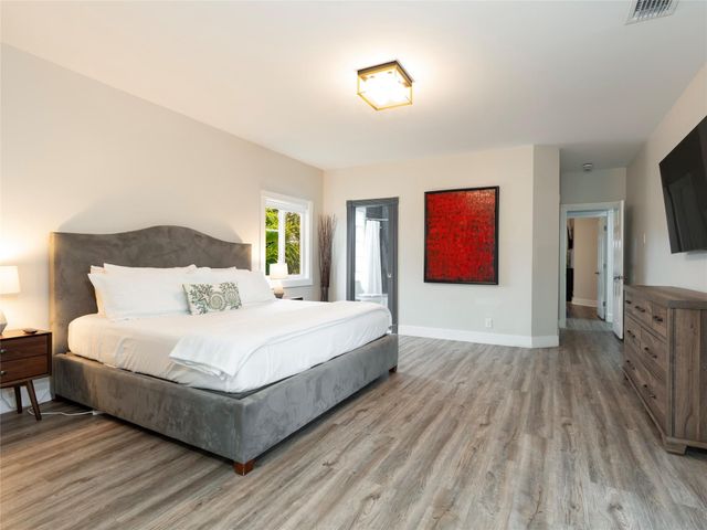 2615 E Las Olas Boulevard, Fort Lauderdale, FL 33301