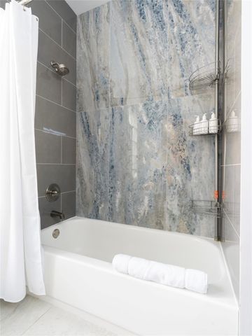 2615 E Las Olas Boulevard, Fort Lauderdale, FL 33301