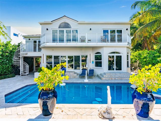 2615 E Las Olas Boulevard, Fort Lauderdale, FL 33301