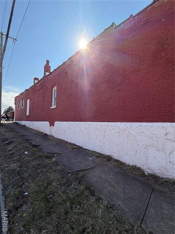 7501 Vermont Avenue, St Louis, MO 63111