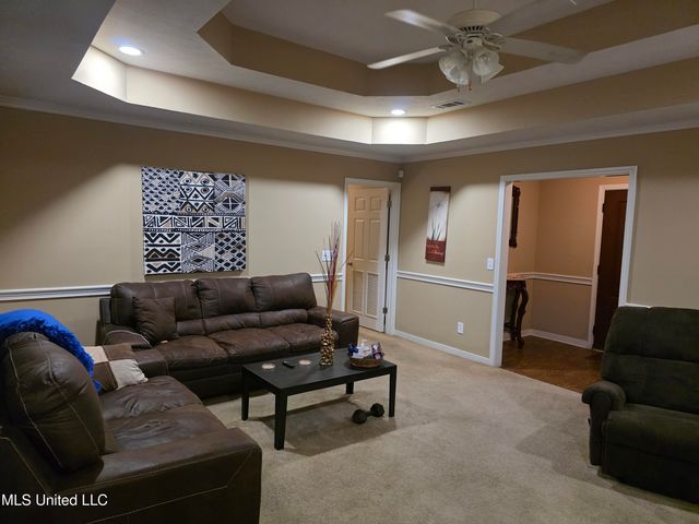 324 Martha Drive, Byram, MS 39272