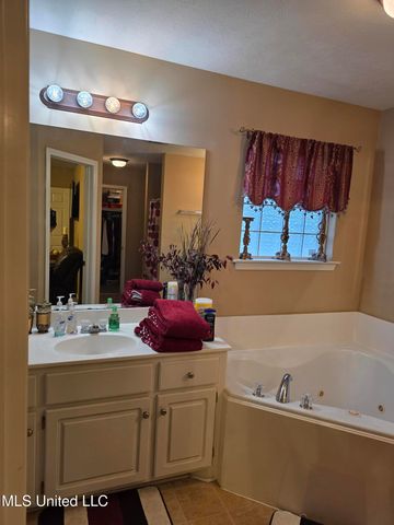 324 Martha Drive, Byram, MS 39272