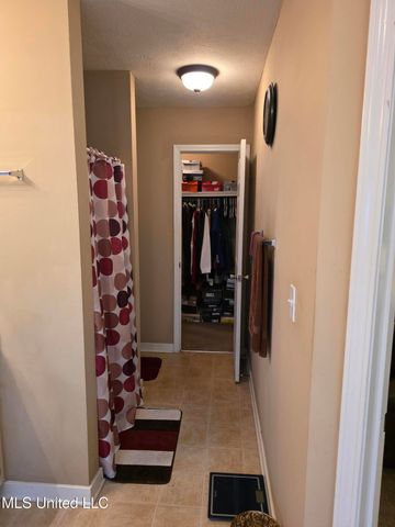 324 Martha Drive, Byram, MS 39272