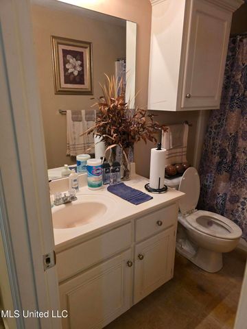 324 Martha Drive, Byram, MS 39272