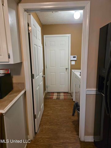 324 Martha Drive, Byram, MS 39272