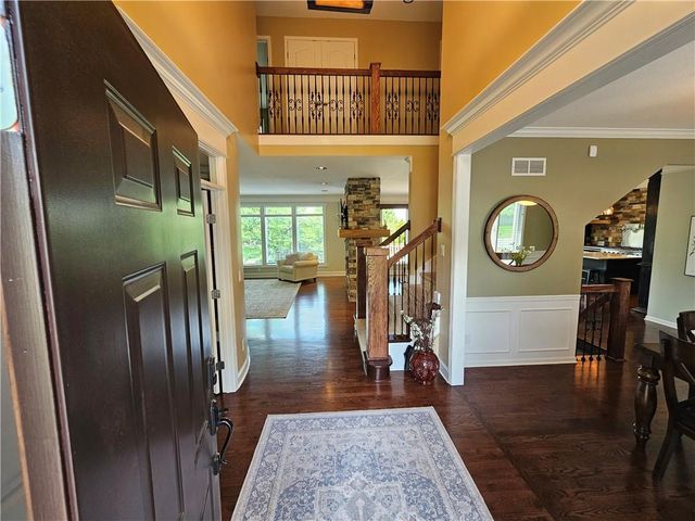 17504 W 84th Street, Lenexa, KS 66219