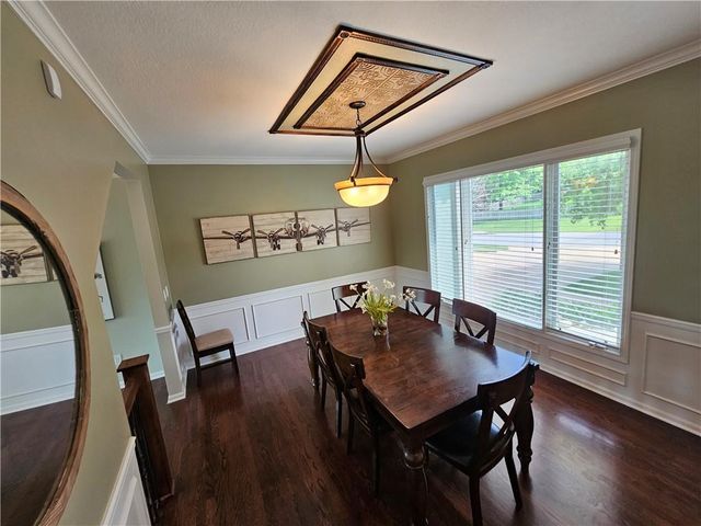 17504 W 84th Street, Lenexa, KS 66219