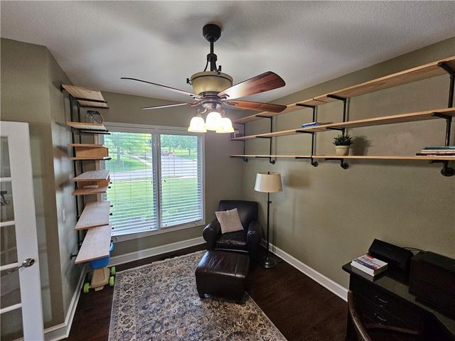 17504 W 84th Street, Lenexa, KS 66219
