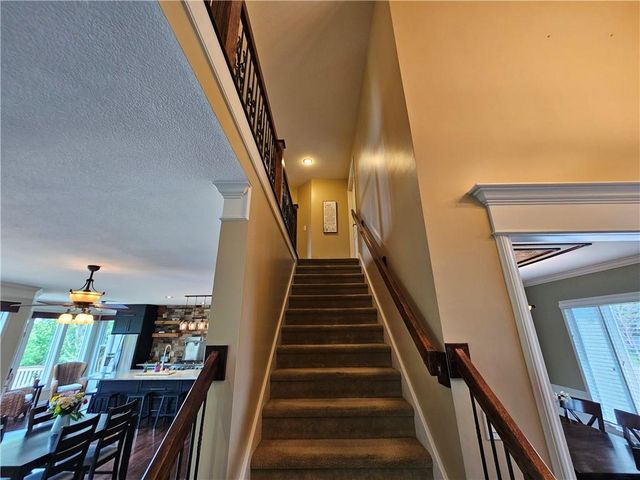 17504 W 84th Street, Lenexa, KS 66219